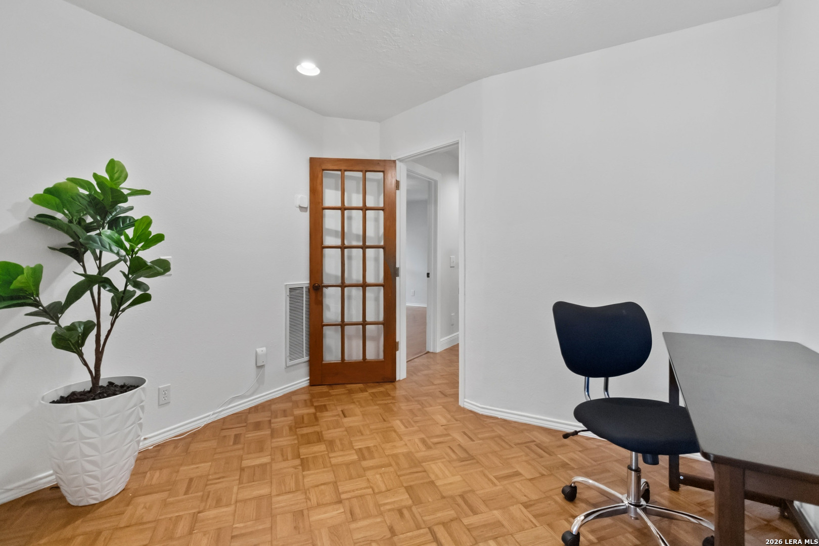 519 Mission Viejo San Antonio TX 78232