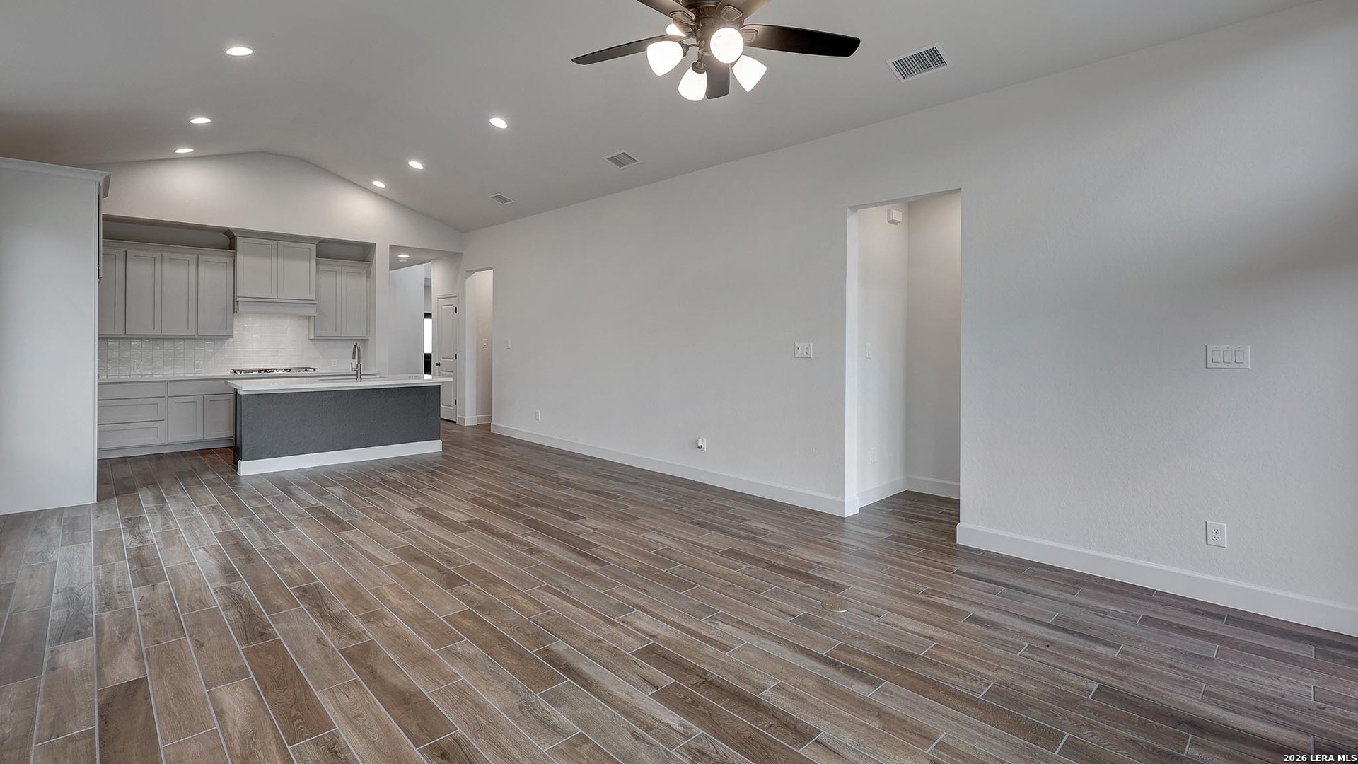 2510 Barkey Springs San Antonio TX 78245