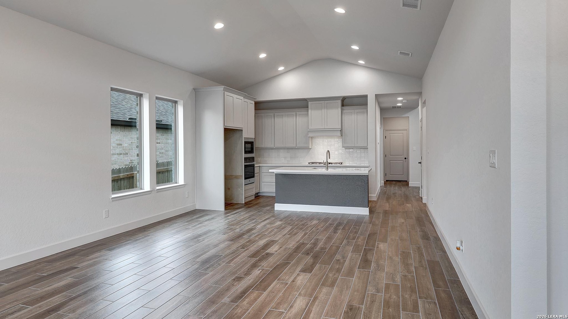2510 Barkey Springs San Antonio TX 78245