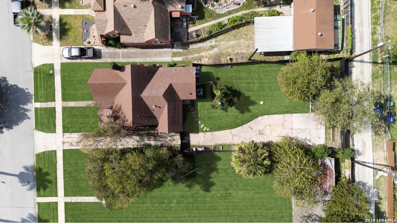 1705 W Summit San Antonio TX 78201