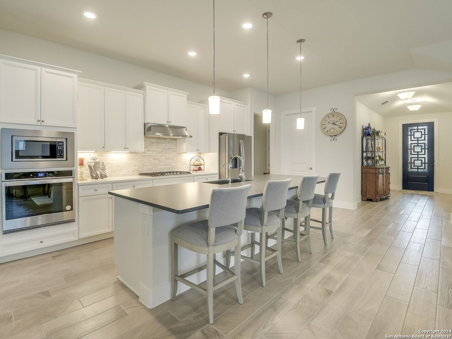 1233 Dancing Oak Lane San Marcos TX 78666