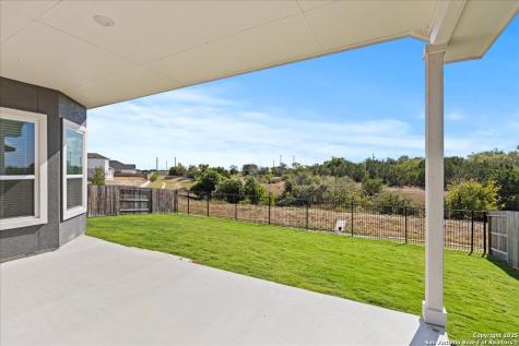 209 Sawtooth Oak Seguin TX 78155