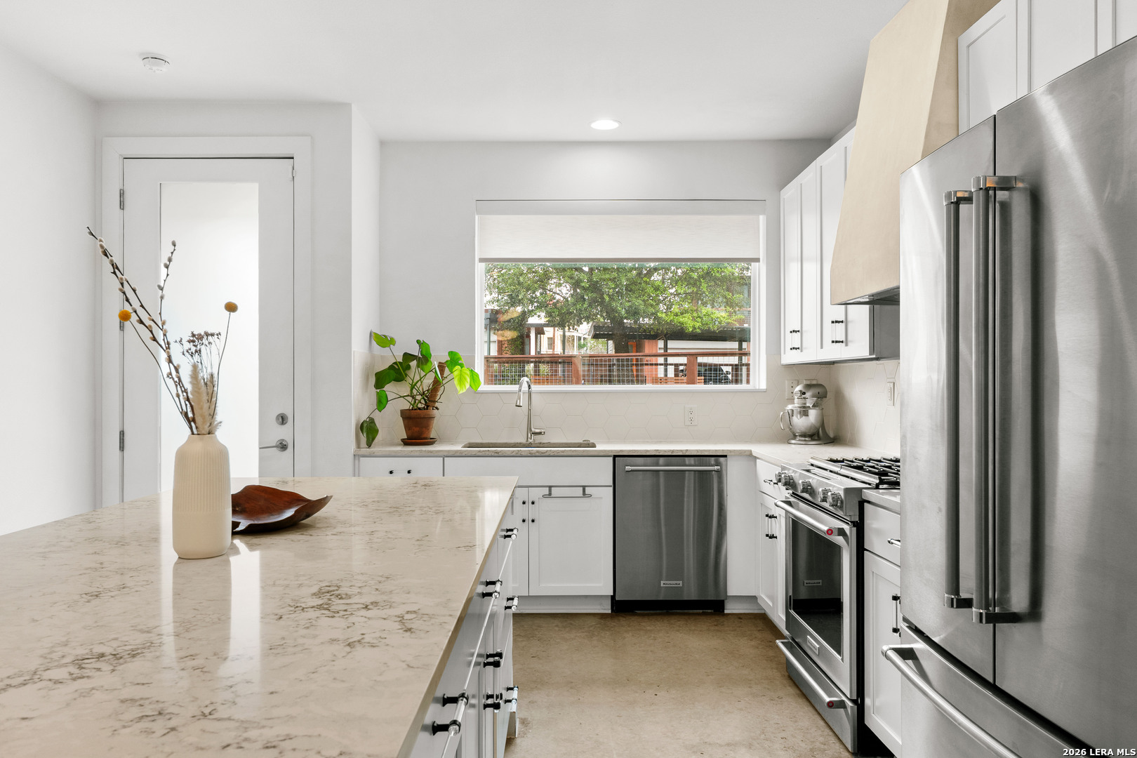 102 Tendick Street San Antonio TX 78209
