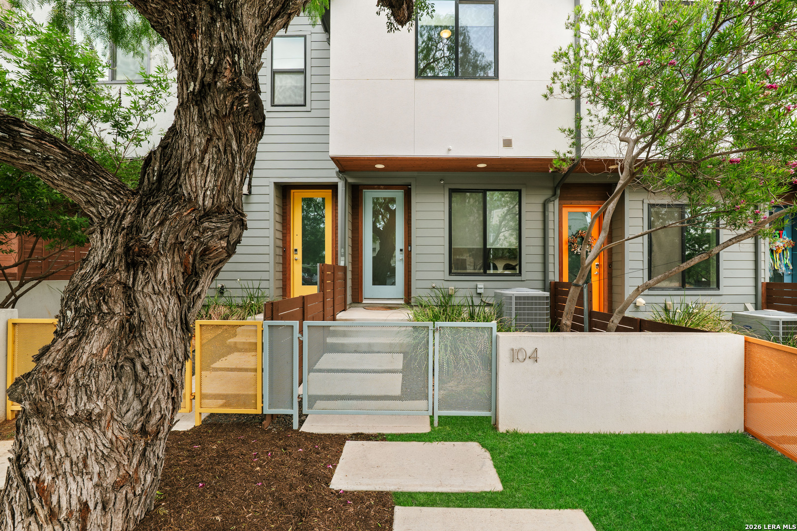 102 Tendick Street San Antonio TX 78209