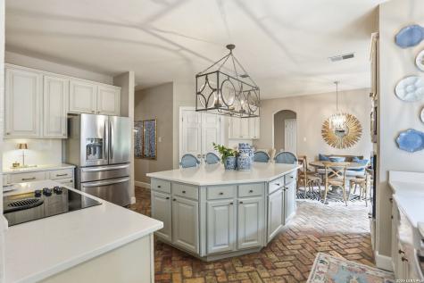 19426 Mill Oak San Antonio TX 78258