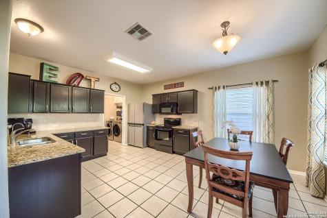 21922 Goldcrest Run San Antonio TX 78260