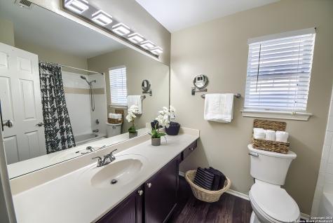 21922 Goldcrest Run San Antonio TX 78260