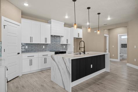 12623 Toro Drive Atascosa TX 78002