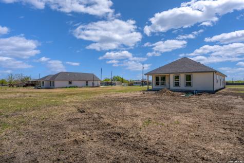 12623 Toro Drive Atascosa TX 78002