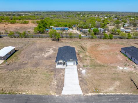 12623 Toro Drive Atascosa TX 78002