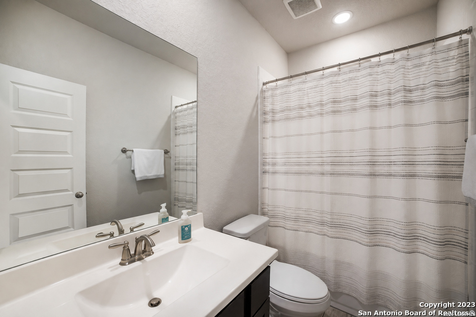 3138 Stokesay Park Bulverde TX 78163