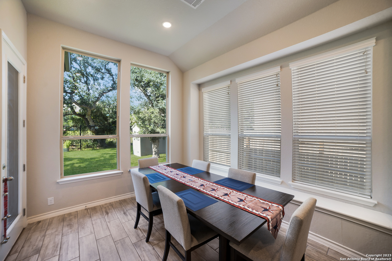 3138 Stokesay Park Bulverde TX 78163