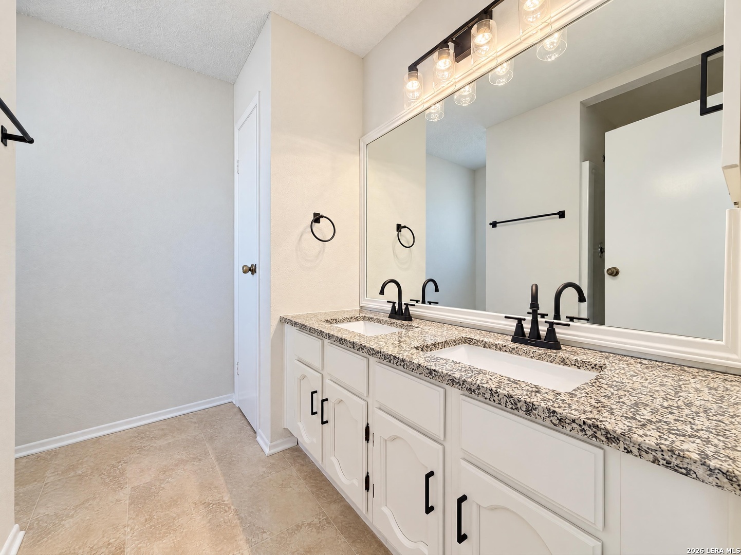 4902 Sparrow San Antonio TX 78217
