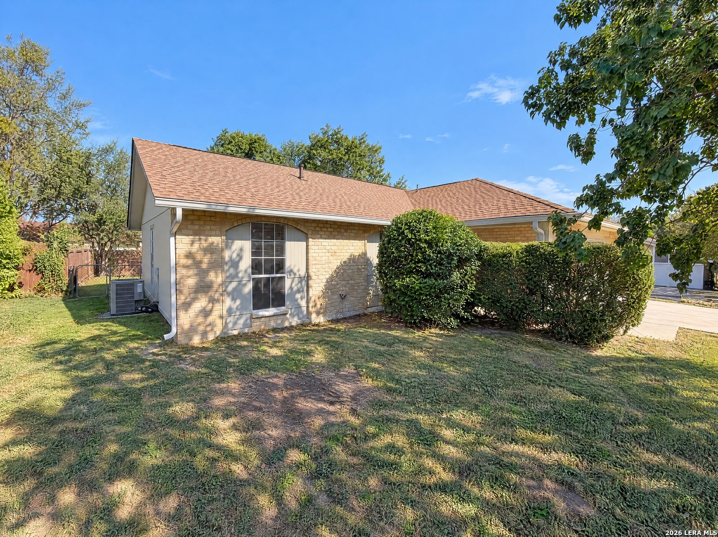 4902 Sparrow San Antonio TX 78217