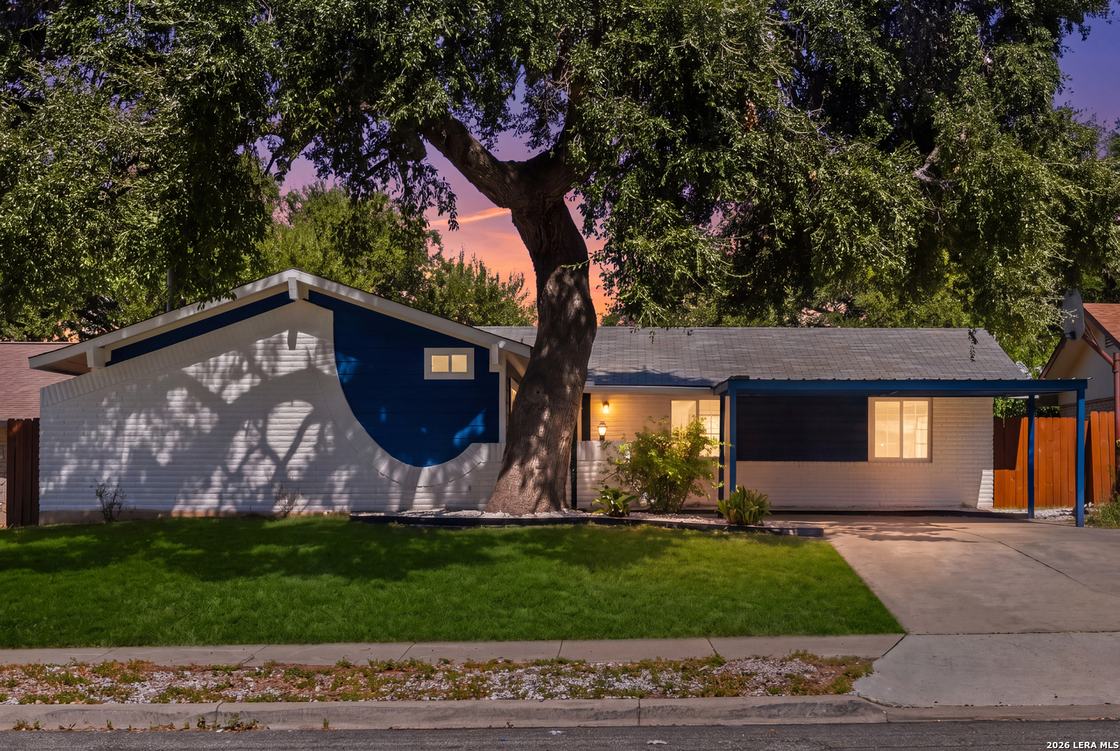 7423 Meadow Hill San Antonio TX 78251