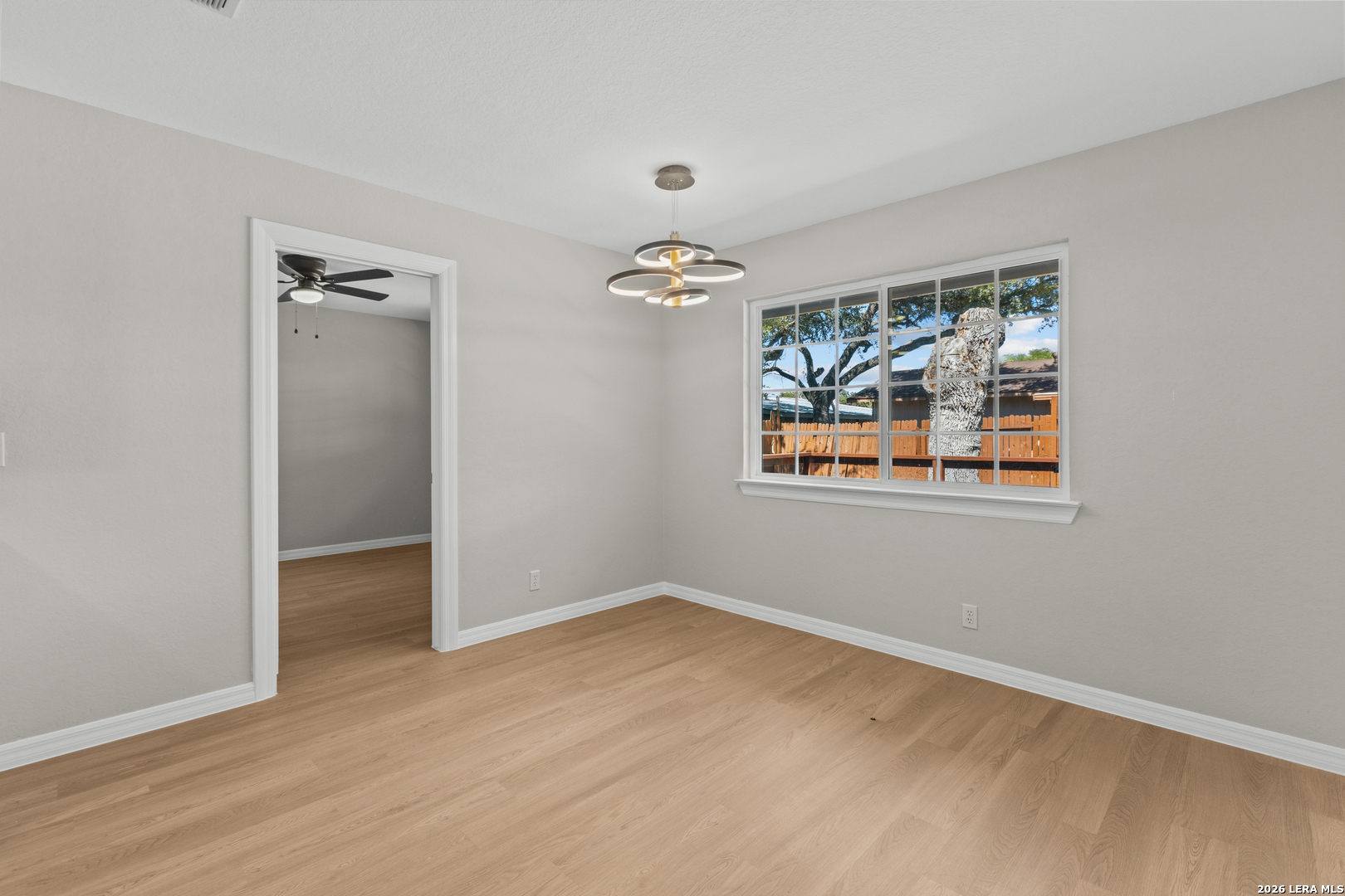 7423 Meadow Hill San Antonio TX 78251