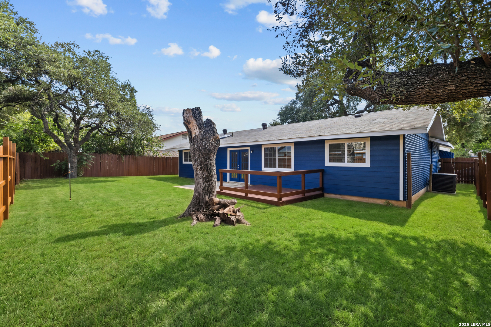 7423 Meadow Hill San Antonio TX 78251