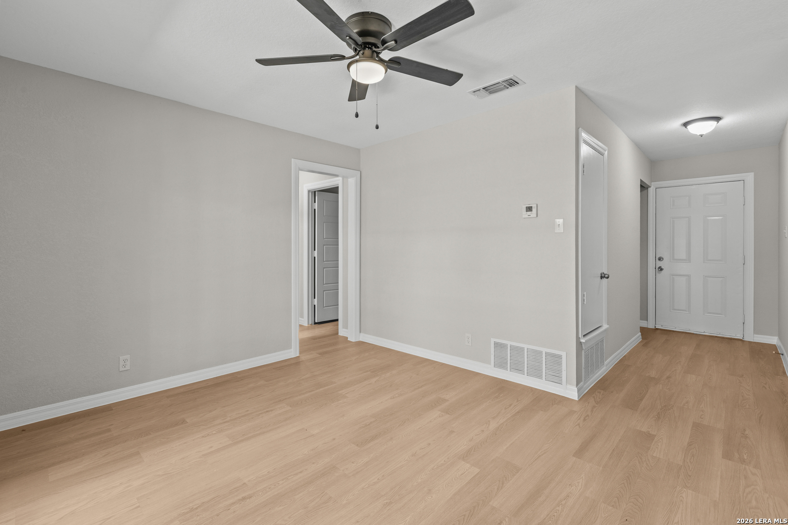 7423 Meadow Hill San Antonio TX 78251