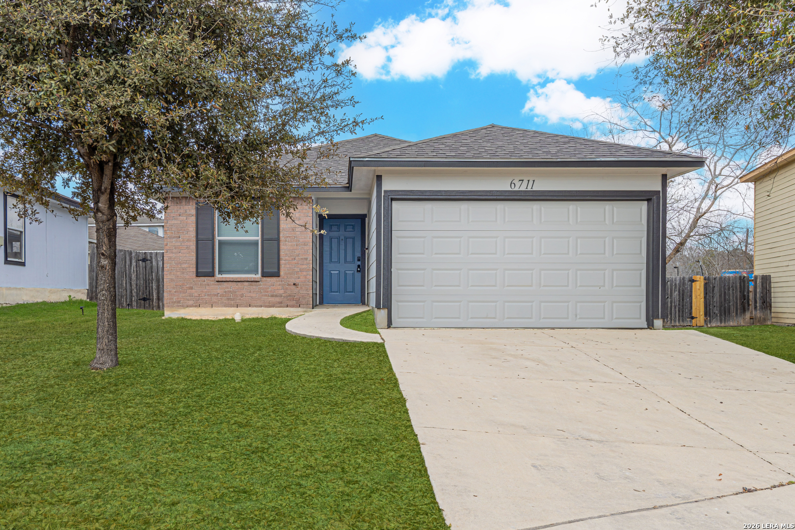 6711 Dragon Tooth San Antonio TX 78242