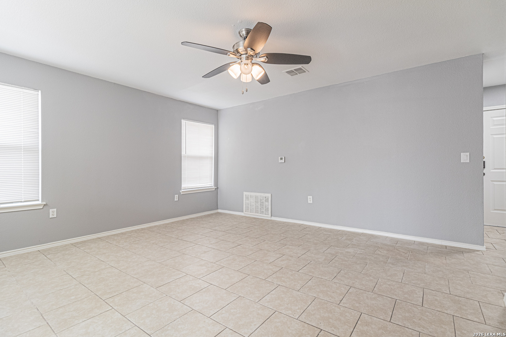 6711 Dragon Tooth San Antonio TX 78242