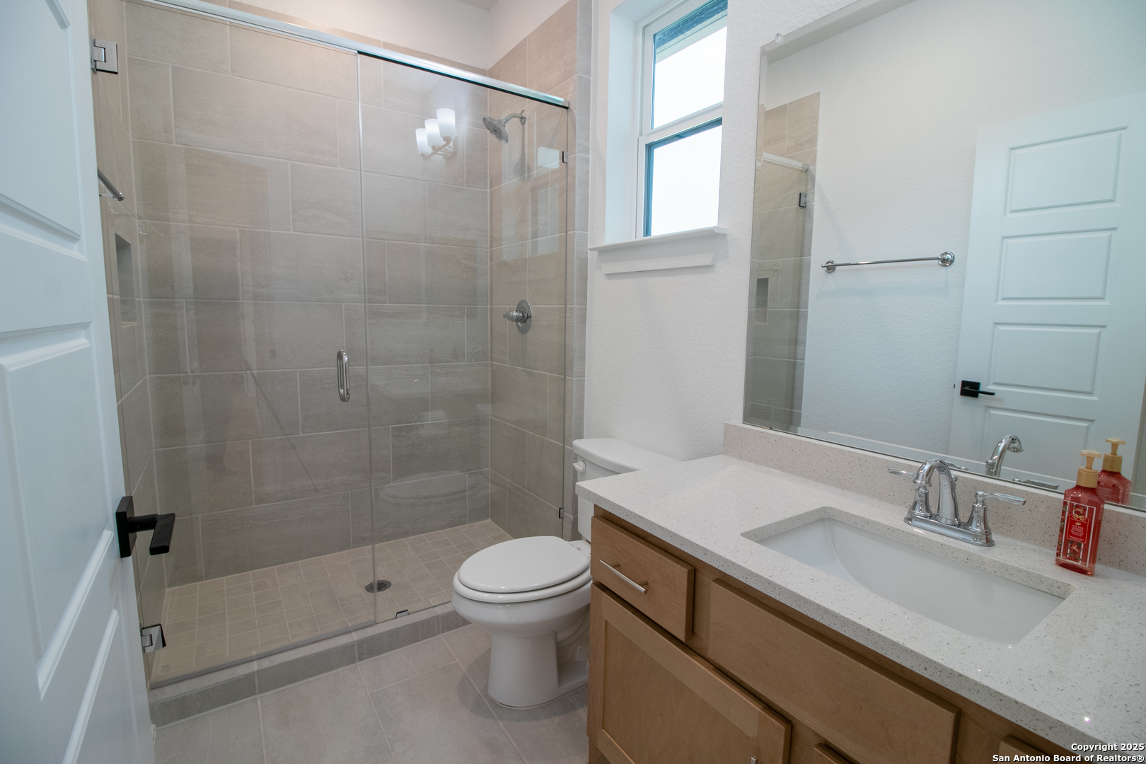 7302 Cresta Bulivar San Antonio TX 78256