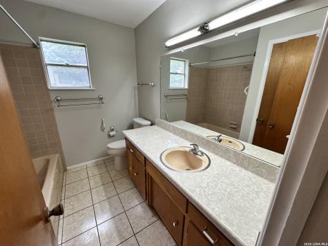 809 Florence Street Castroville TX 78009