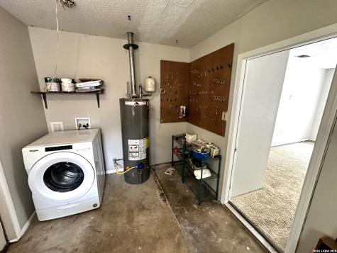 809 Florence Street Castroville TX 78009