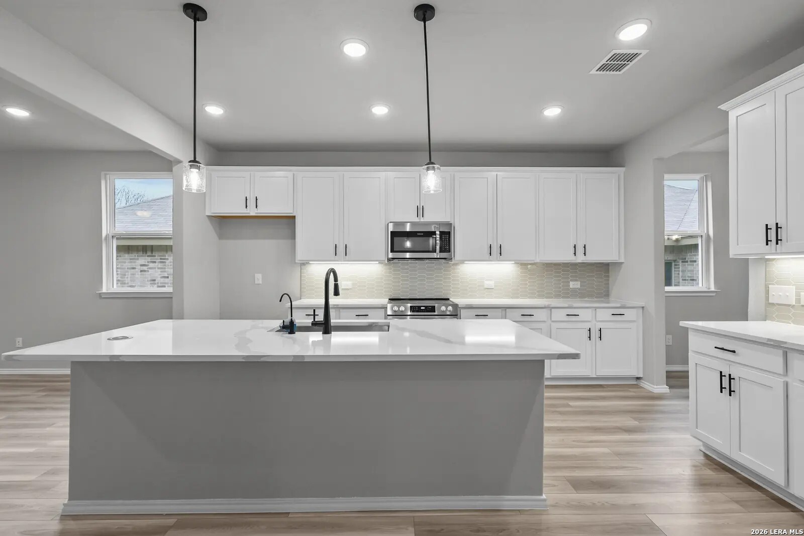6618 Comanche Valley San Antonio TX 78247