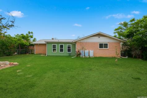 1911 Dellhaven Drive San Antonio TX 78220