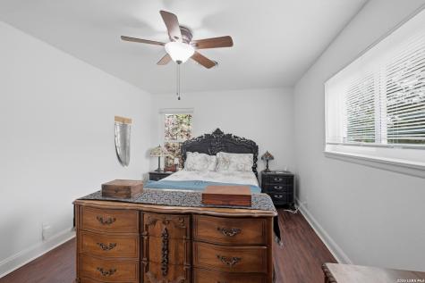 1911 Dellhaven Drive San Antonio TX 78220