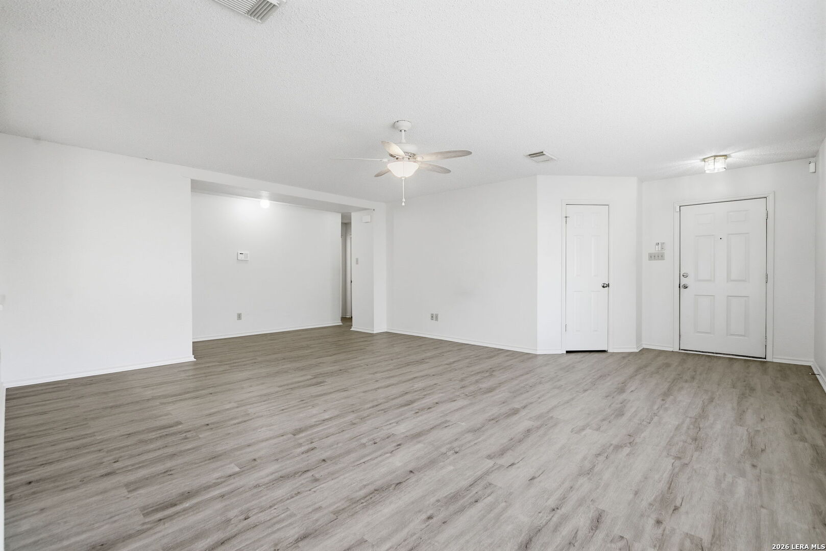 15824 Lomita Springs San Antonio TX 78247