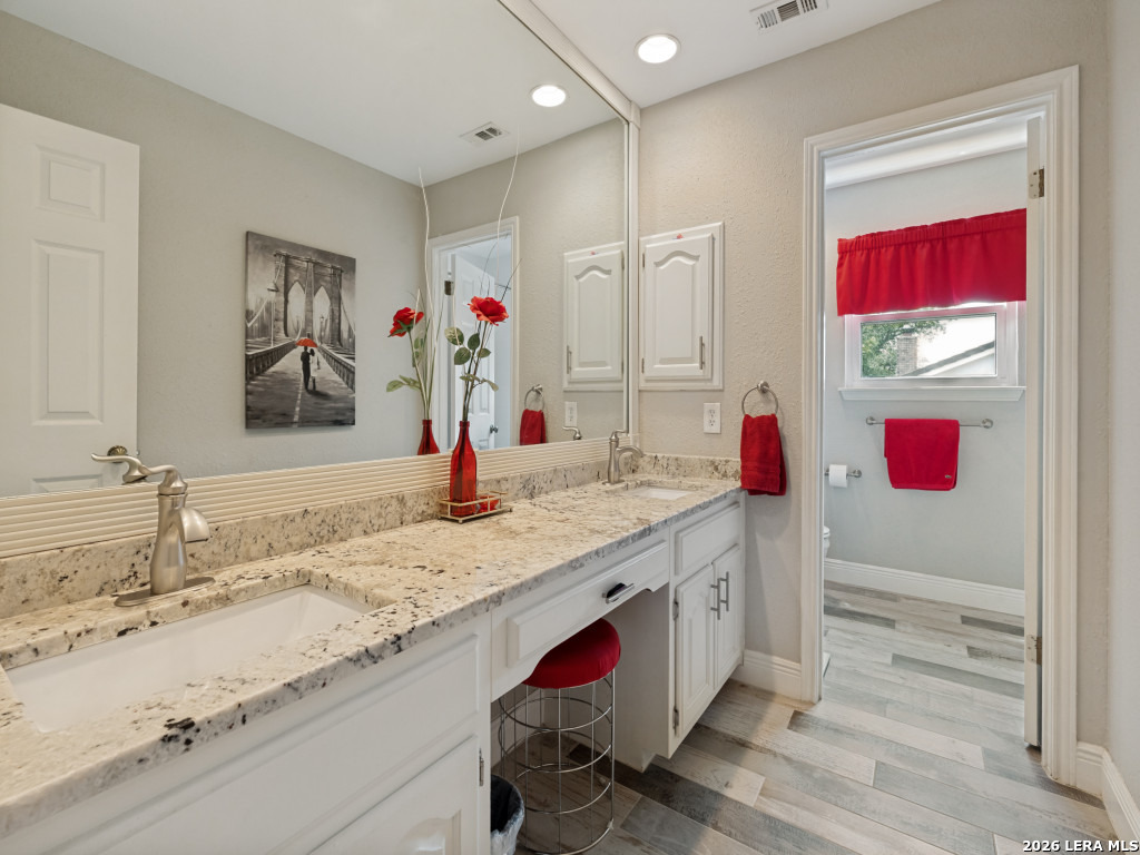2255 Encino Loop San Antonio TX 78259