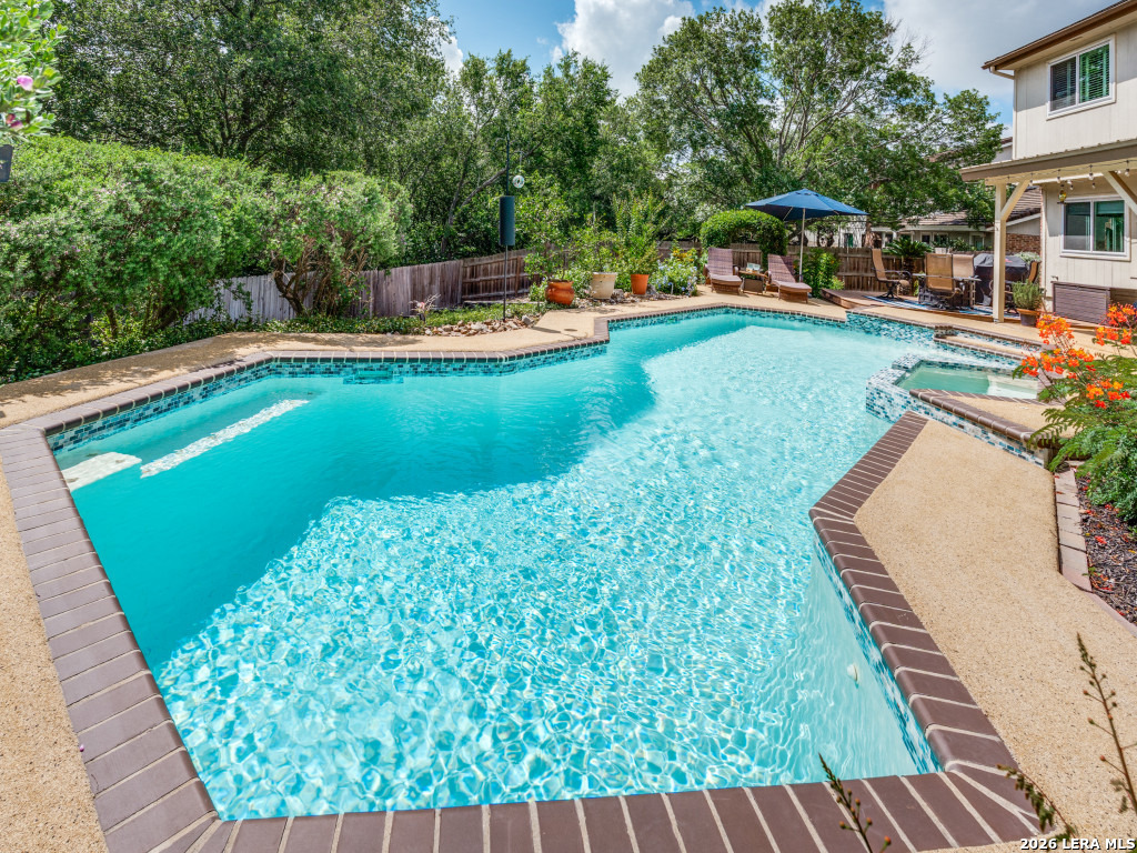2255 Encino Loop San Antonio TX 78259