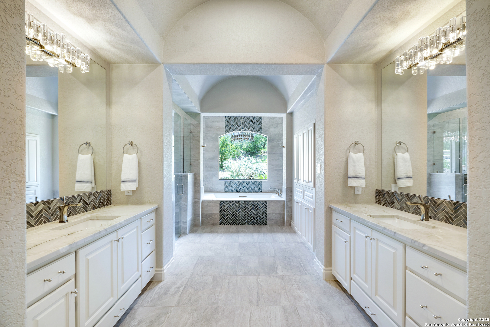 170 Riverwood Boerne TX 78006