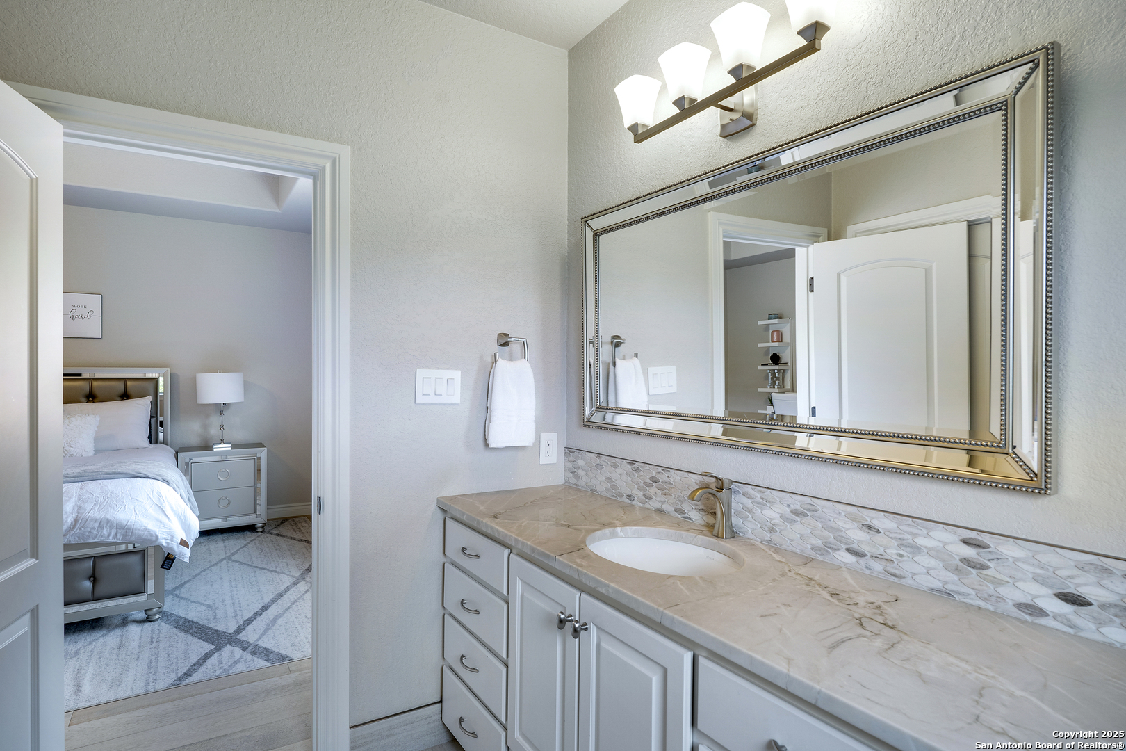 170 Riverwood Boerne TX 78006