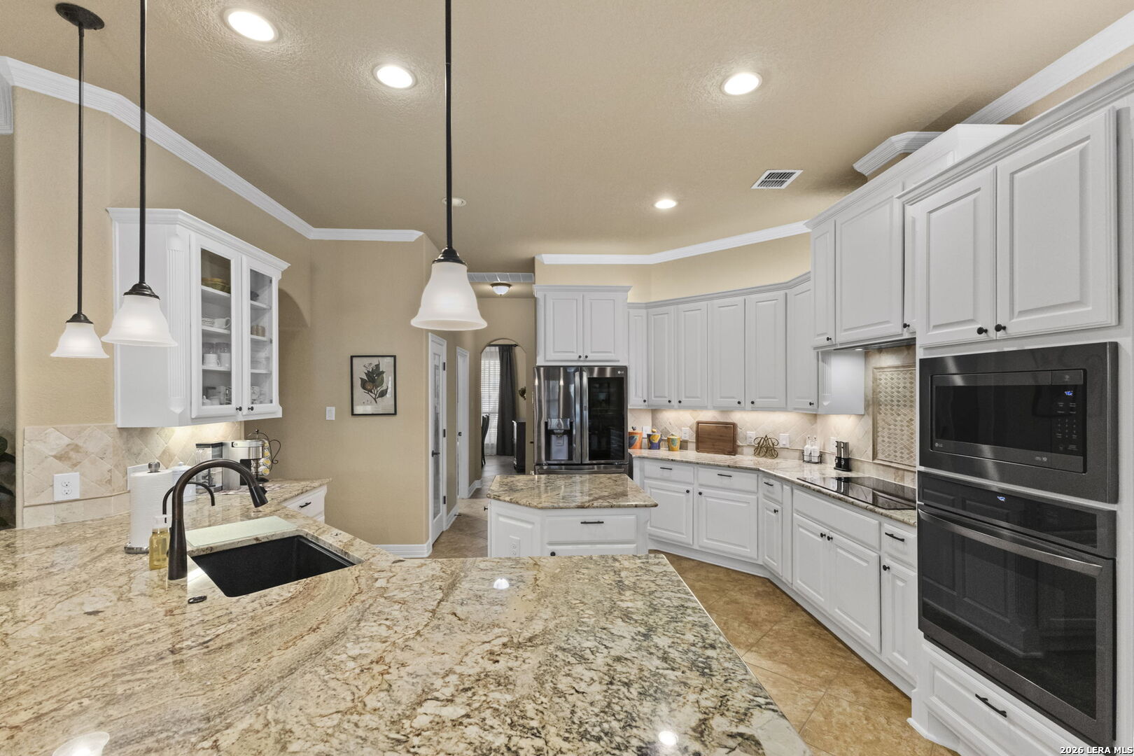30210 Setterfeld Fair Oaks Ranch TX 78015