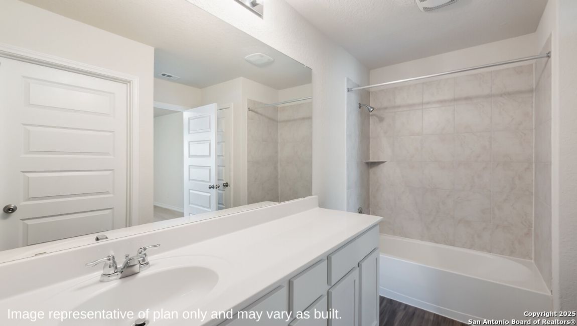 4805 Coral Bluffs San Antonio TX 78253