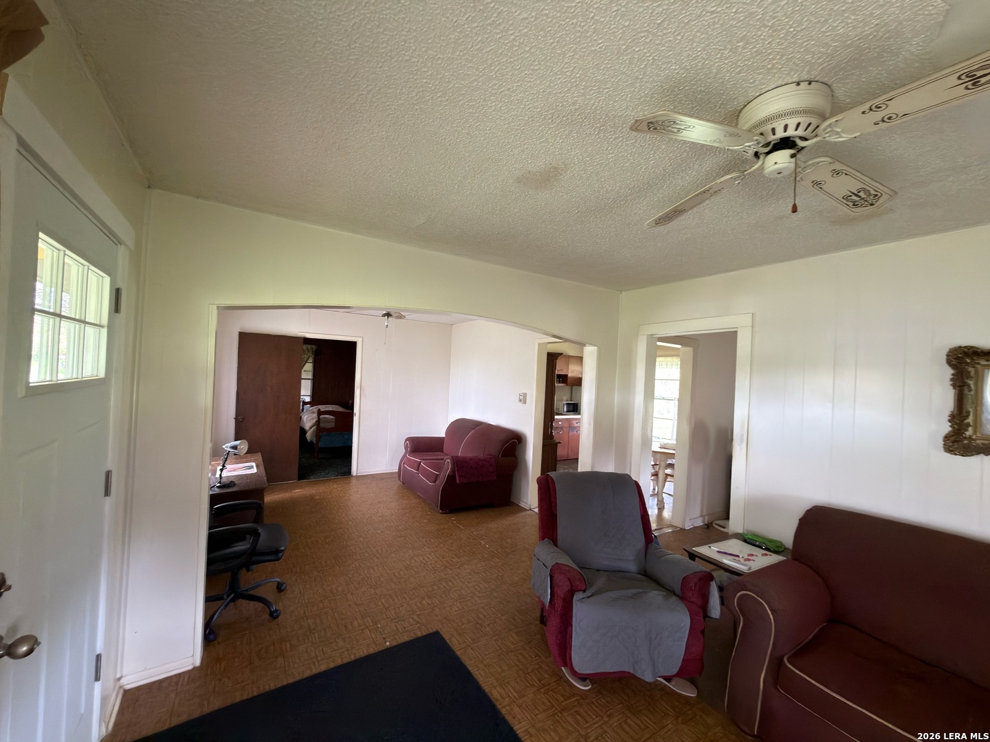 1920 Sutherland Springs Road Floresville TX 78114