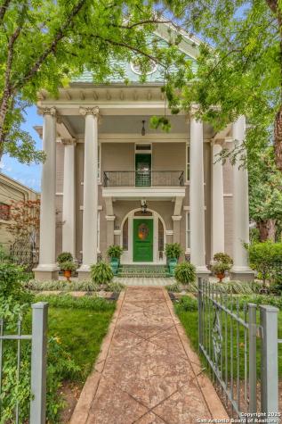 112 King William San Antonio TX 78204