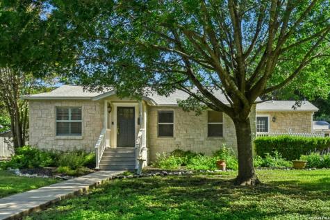265 E Oakview Place Alamo Heights TX 78209