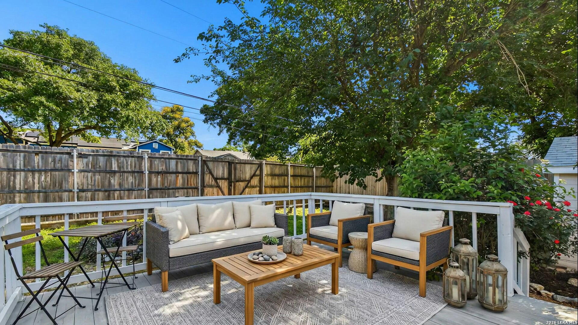 265 E Oakview Place Alamo Heights TX 78209