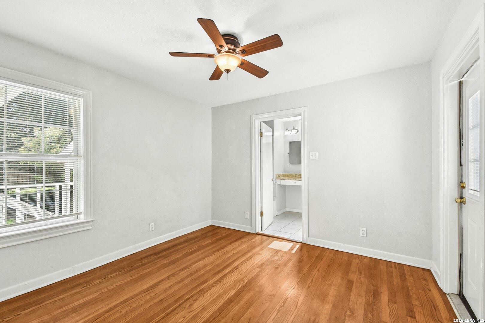 265 E Oakview Place Alamo Heights TX 78209