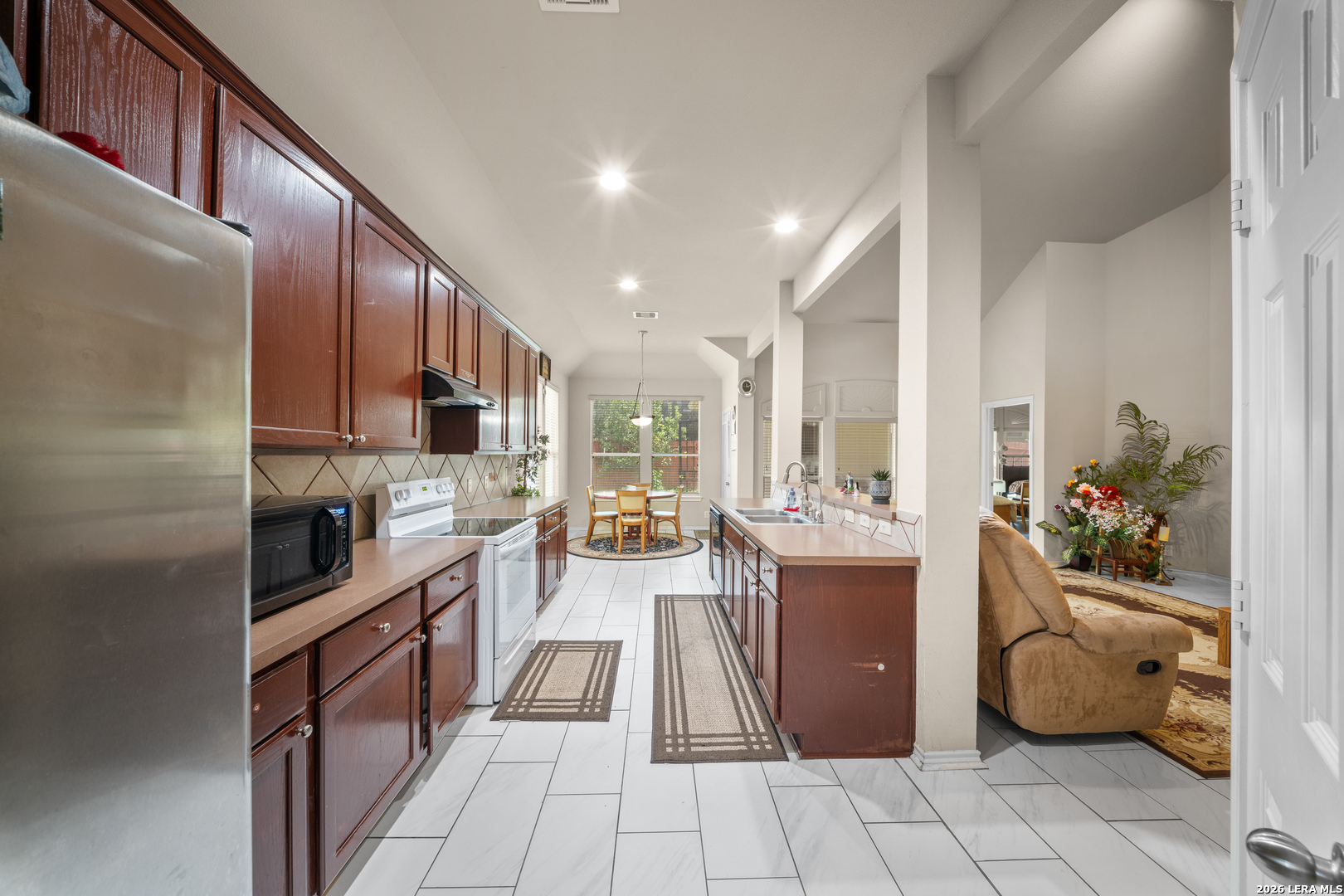 8735 N Sarasota Woods San Antonio TX 78250