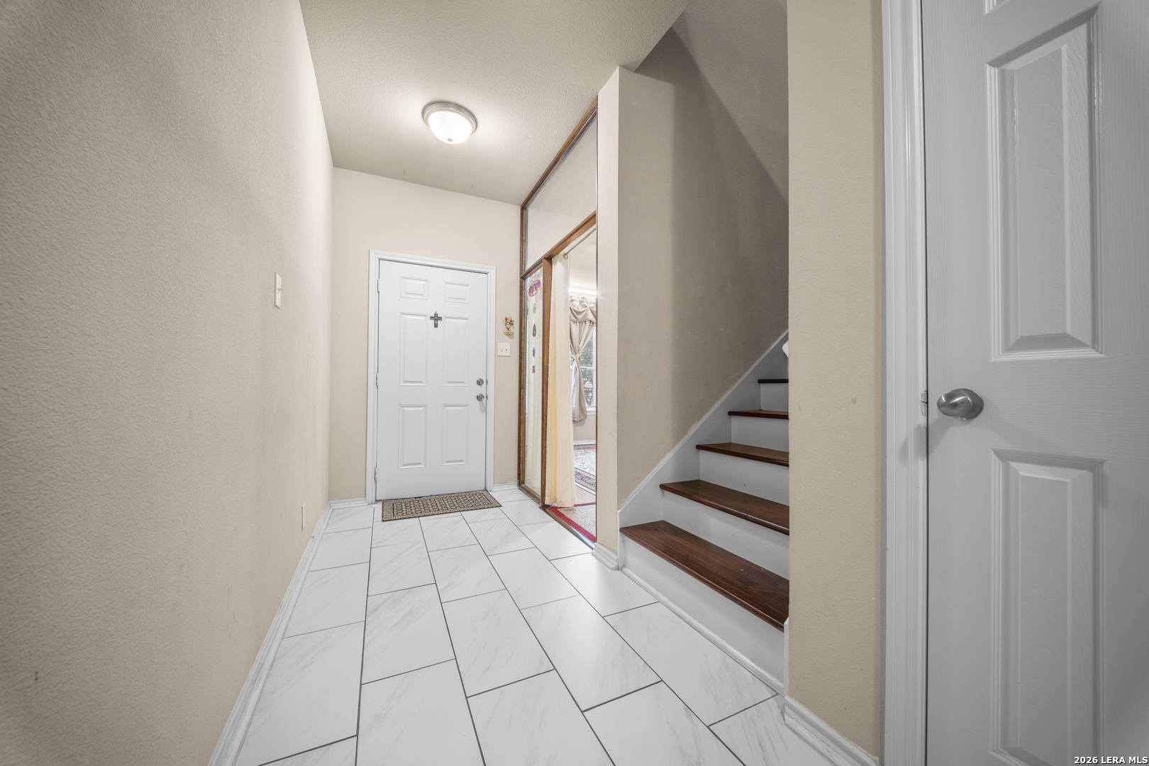 8735 N Sarasota Woods San Antonio TX 78250