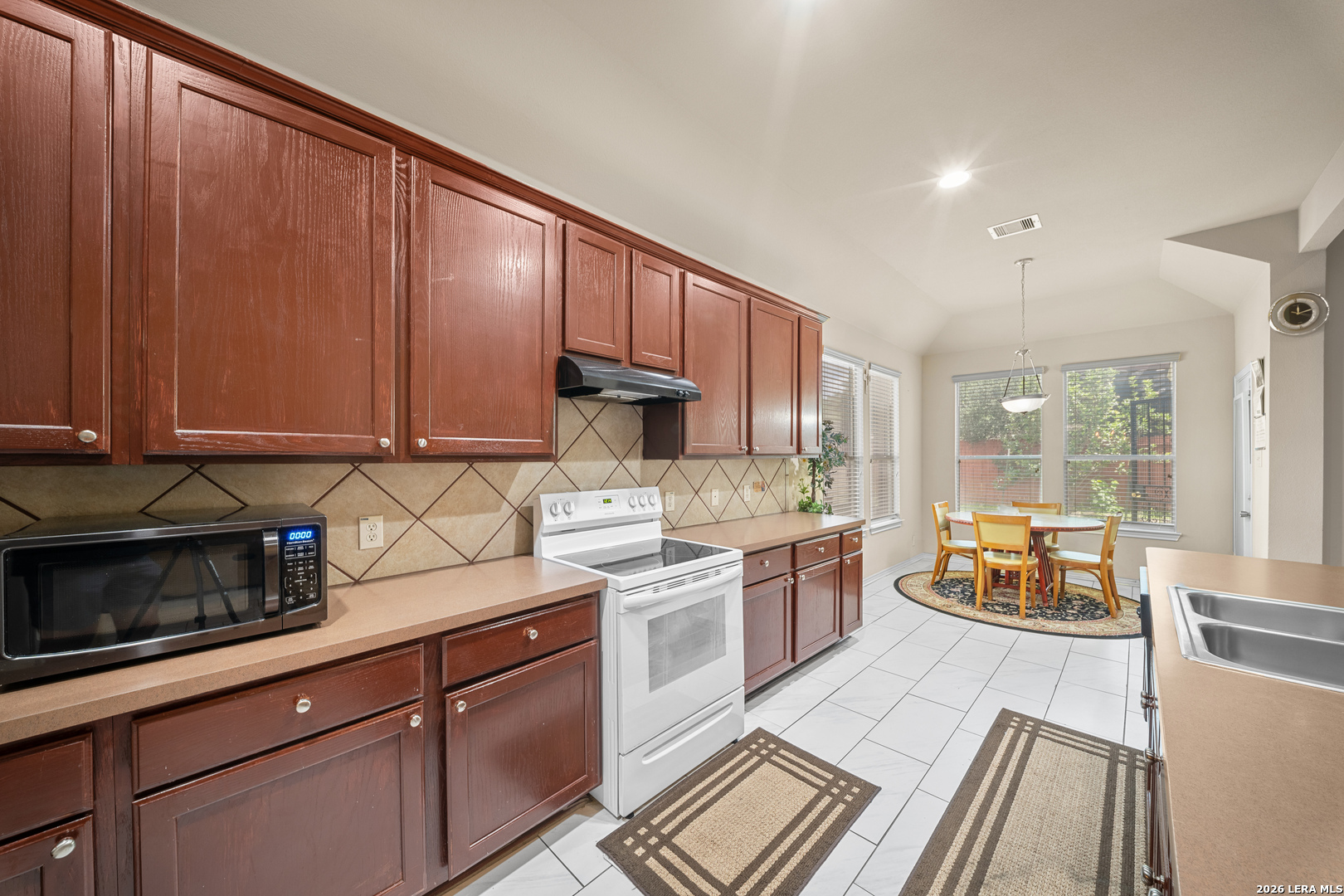 8735 N Sarasota Woods San Antonio TX 78250