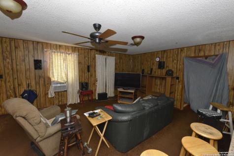 633 Tolle Cibolo TX 78108
