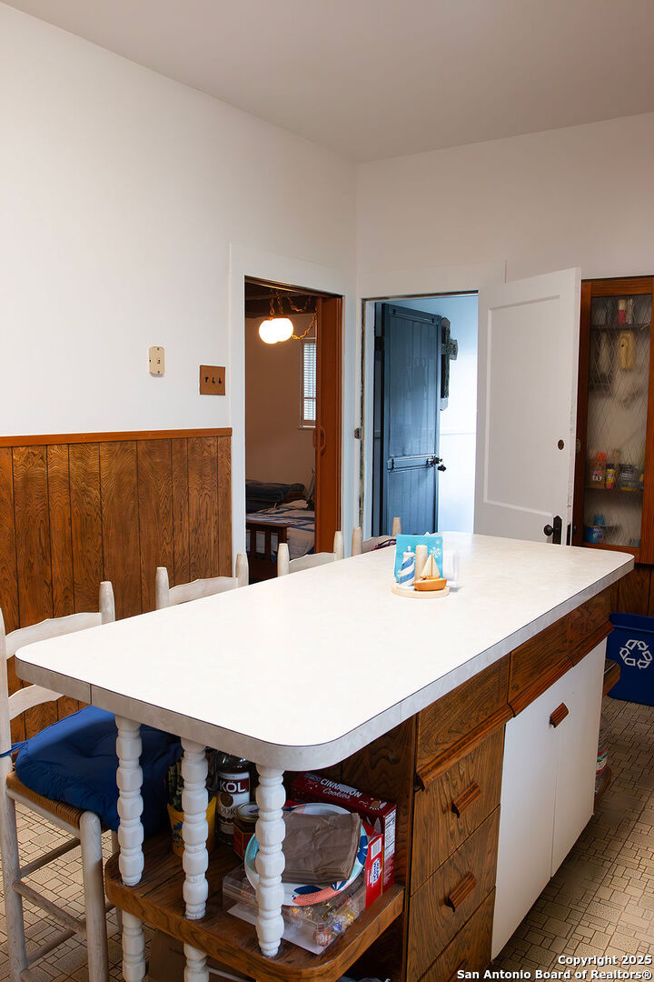 3438 Weir San Antonio TX 78226