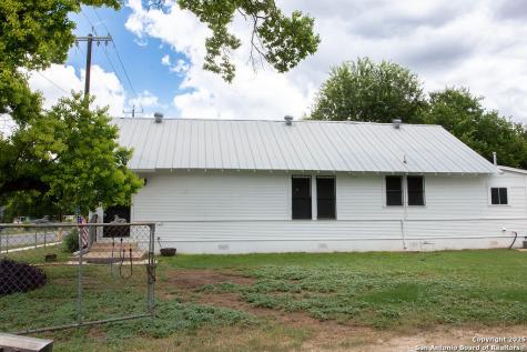 3438 Weir San Antonio TX 78226