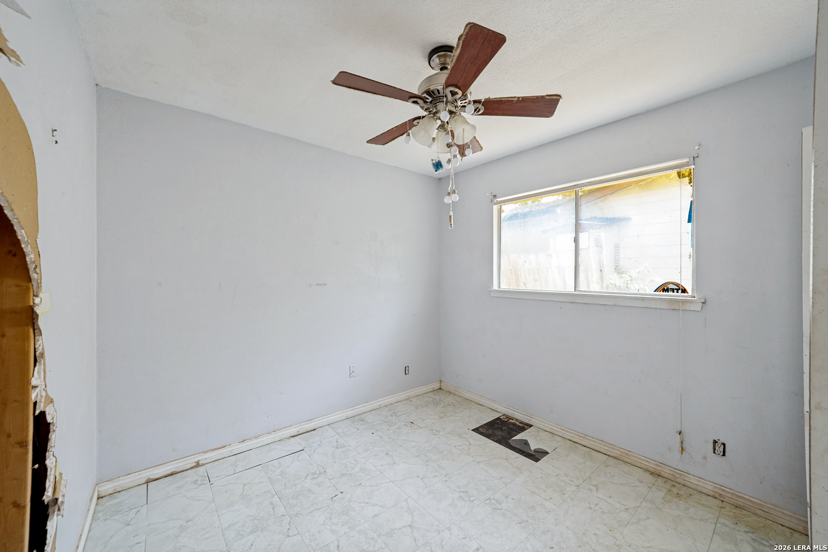 5427 Santa Cruz Street San Antonio TX 78228