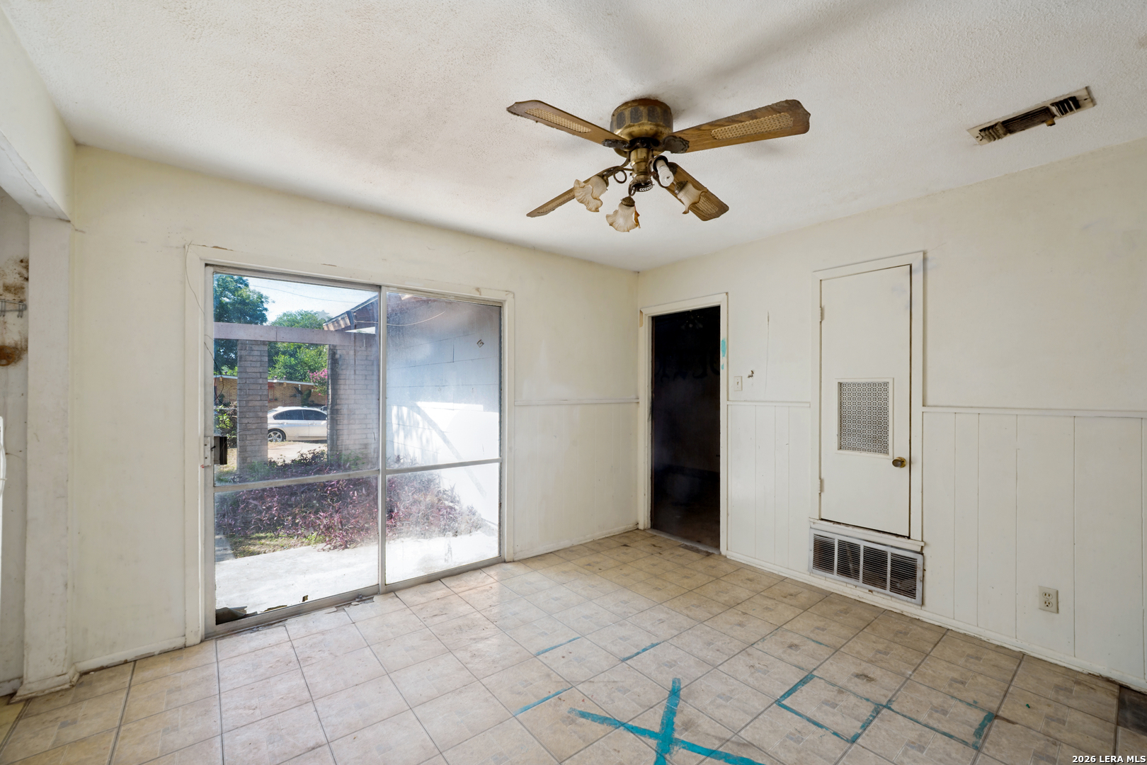 5427 Santa Cruz Street San Antonio TX 78228
